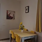 Jose's Cozy Little Apartment Funchal (Madeira)