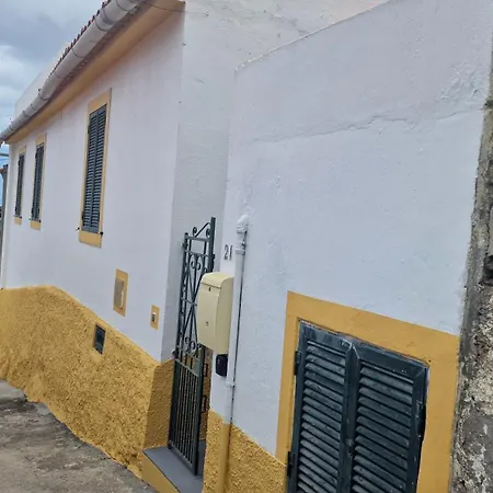 Jose's Cozy Little * Funchal (Madeira)