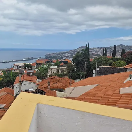 Jose's Cozy Little Apartamento