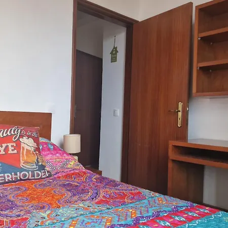 Jose's Cozy Little Funchal (Madeira)